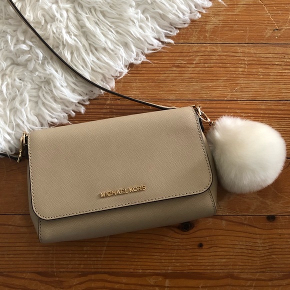 ↠ SOLD ↞ - Picture 2 of 6